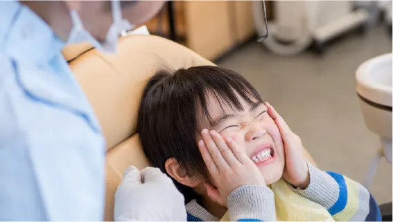 小学校の歯科検診で歯並びを指摘された
